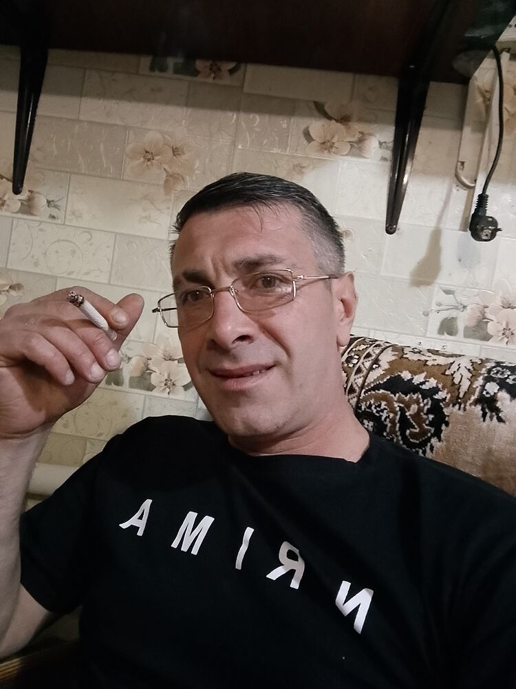  46495782  , 42 ,    