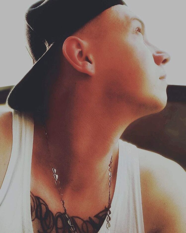 ���� 25858122 ������� White stone, 34 ����, ���� ���������� � ���������