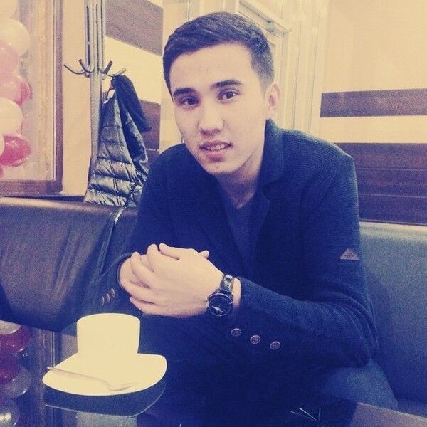  9941072  UaKe, 31 ,    