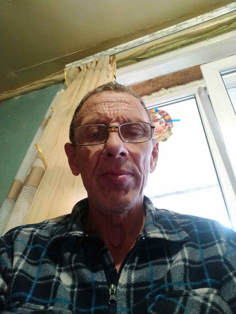  22403282  , 54 ,    