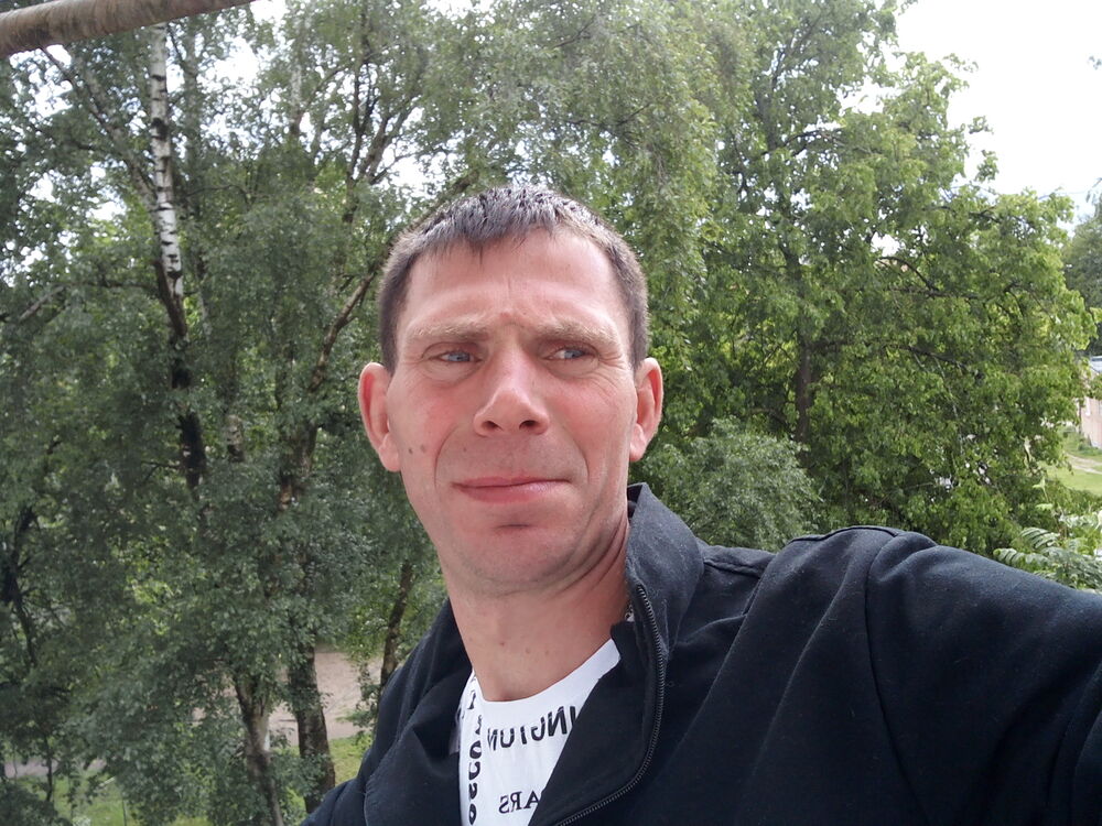  27075622  Wtalii, 41 ,    