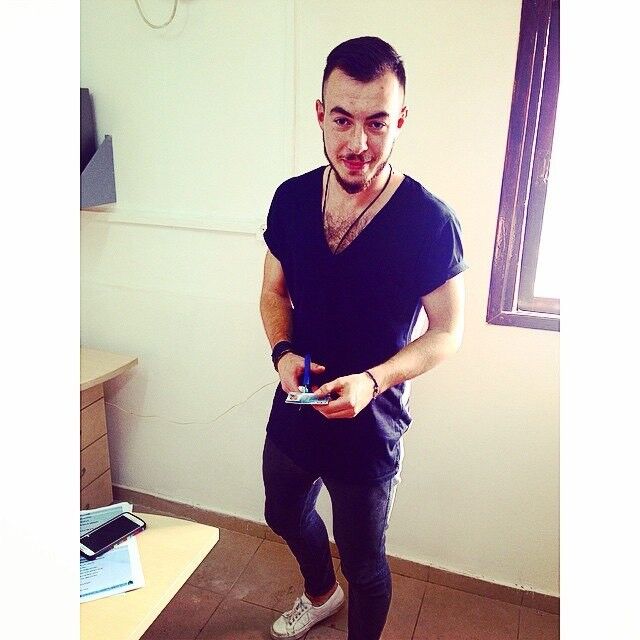  5465852  FAiq, 39 ,    