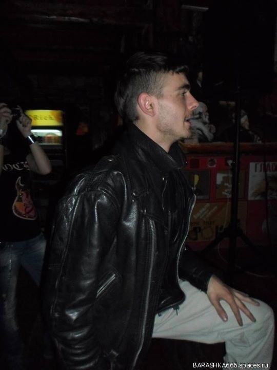  ,   Janos, 35 ,   ,   , c 