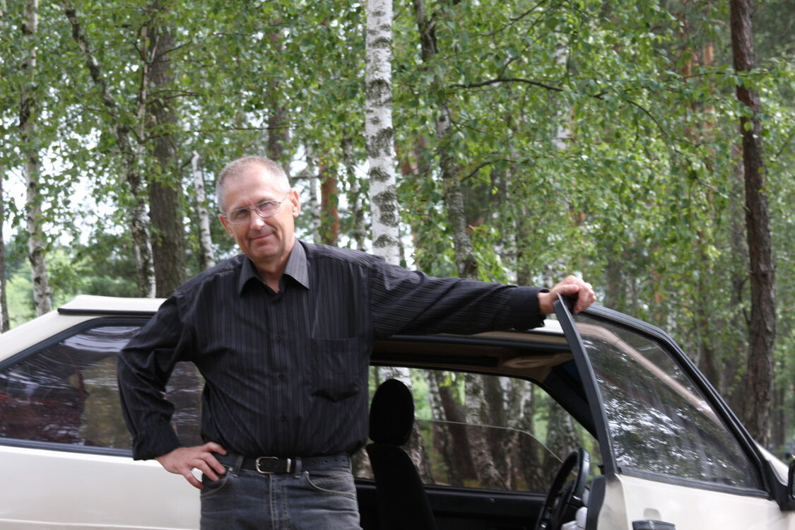  ,   Leonid, 62 ,   ,   , c 