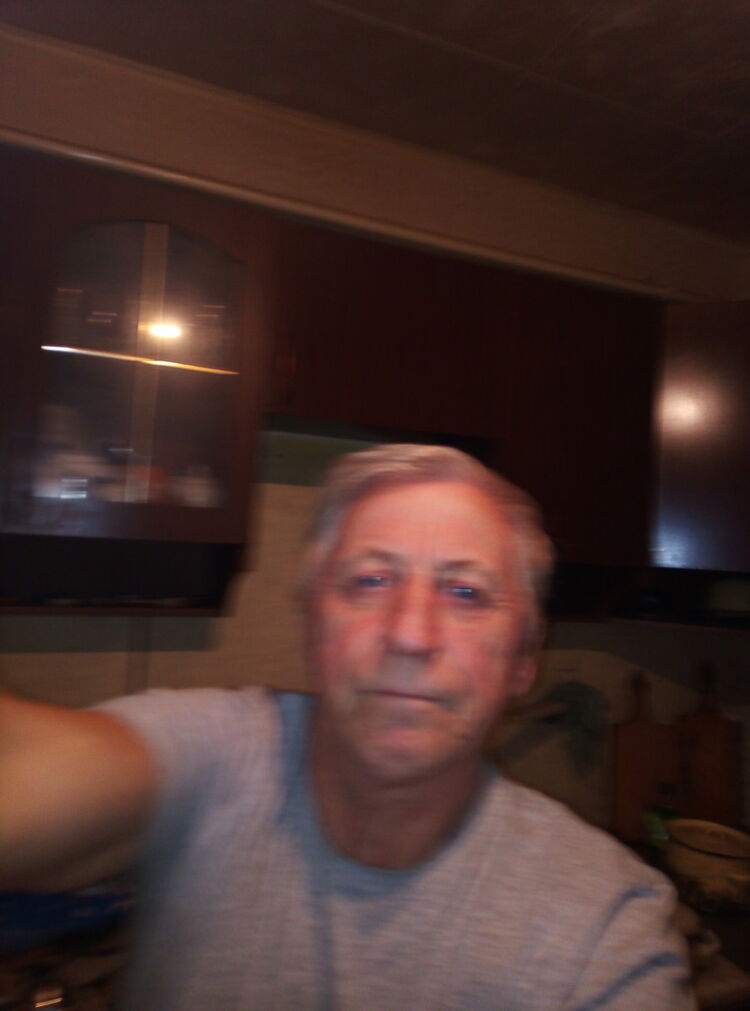  18624992  , 62 ,    