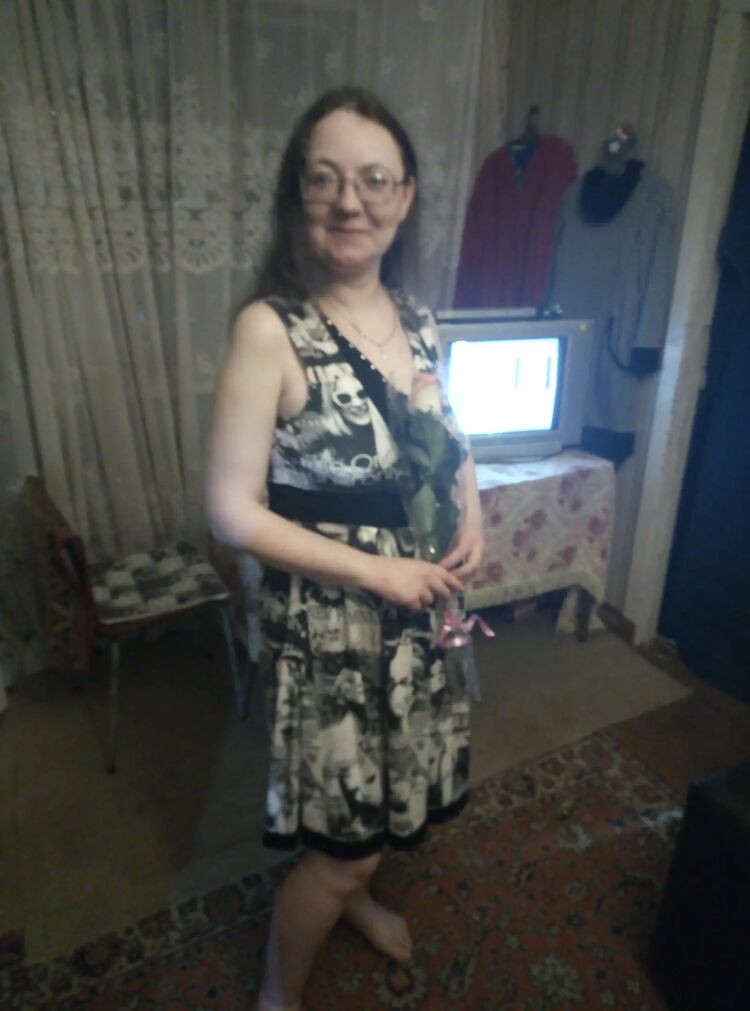  41583112  Olga, 36 ,    