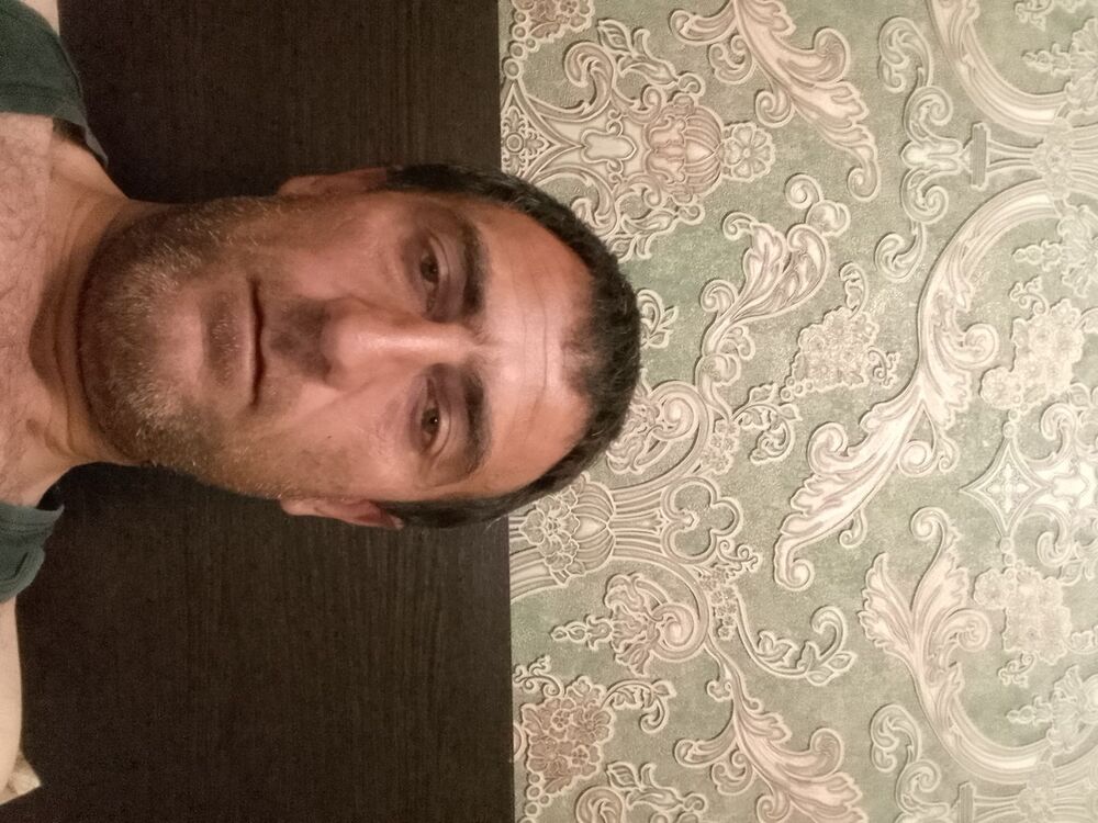 33814642  Armen, 46 ,    