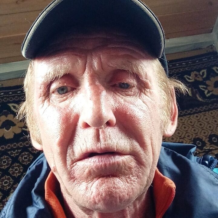  24733262  , 64 ,    