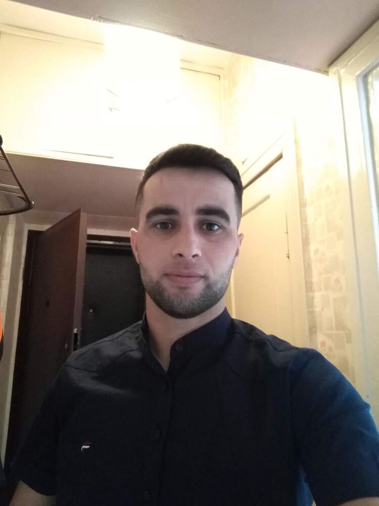  ,   Ruslan, 35 ,   c 