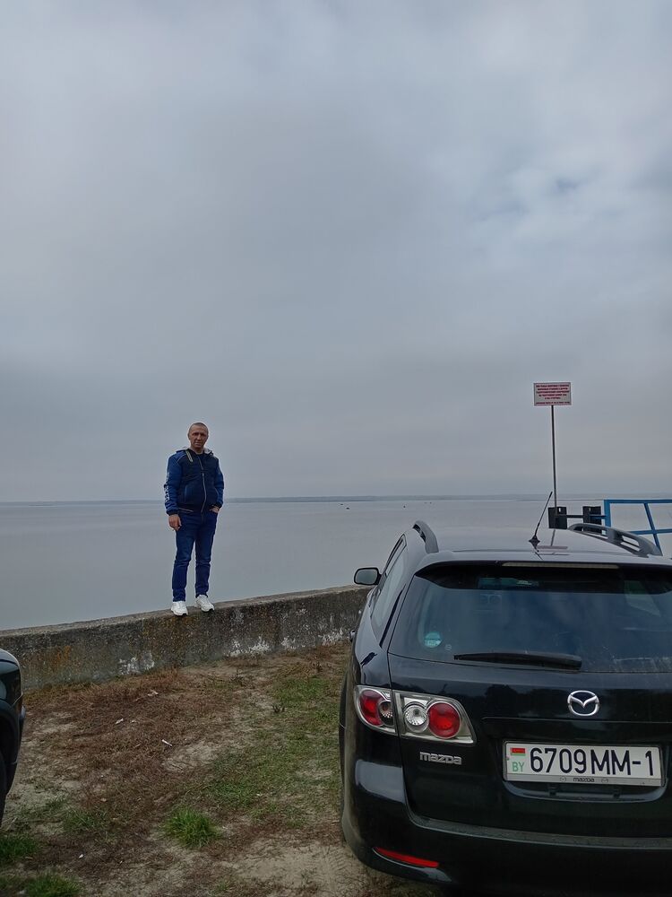  47277122  Ruslan, 40 ,    