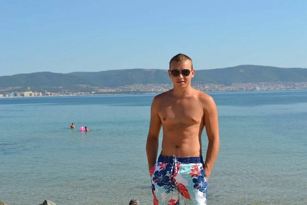  54093052  Pablo, 23 ,    