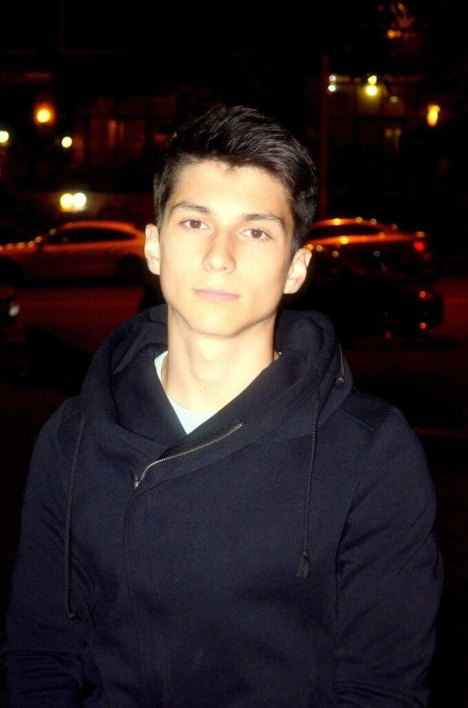  ,   Ivan, 30 ,   