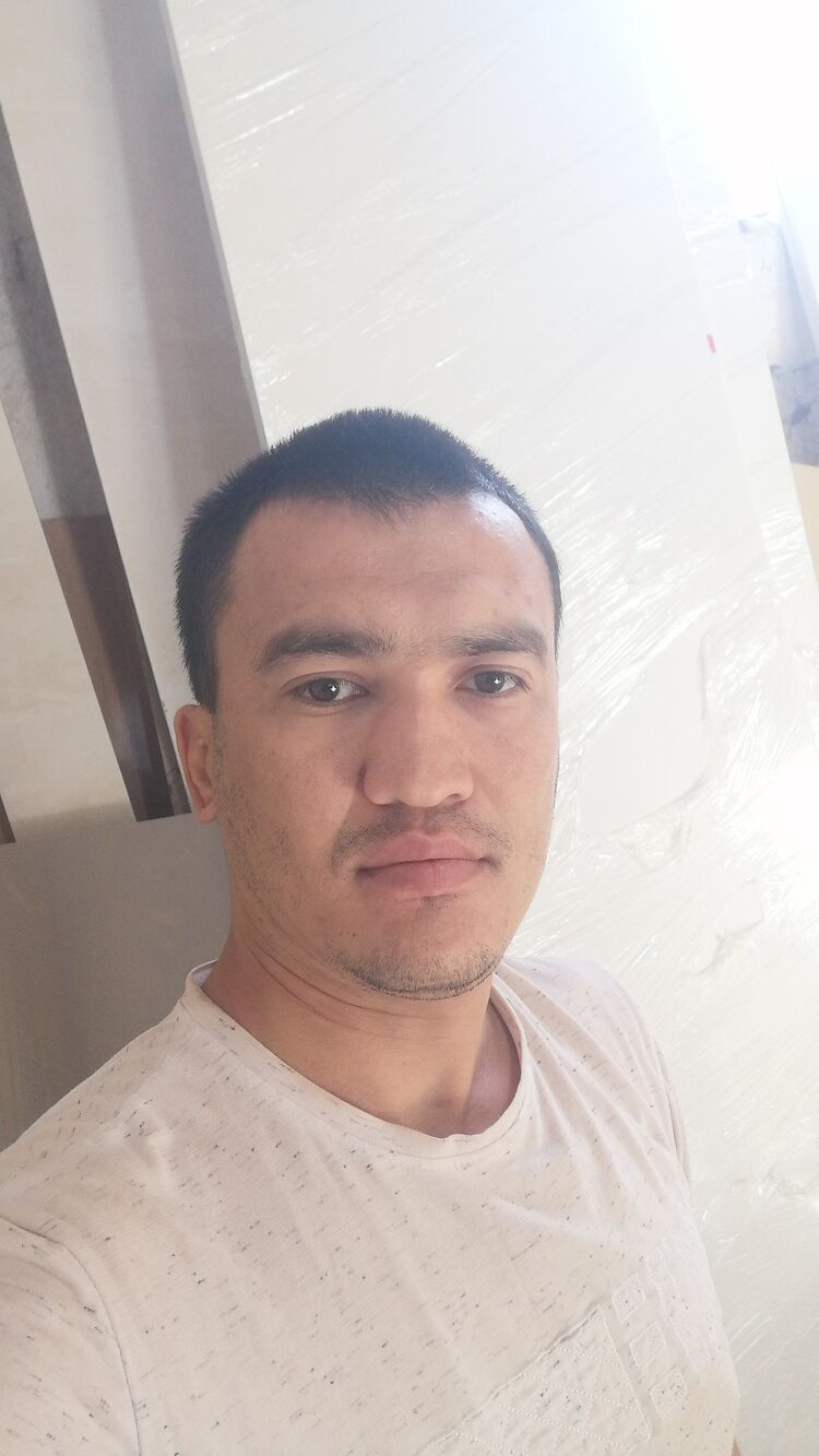  46832552  , 33 ,    