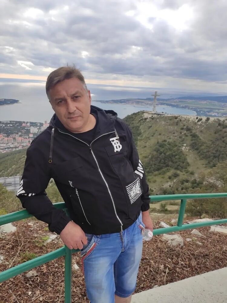  ,   Anton, 50 ,   ,   