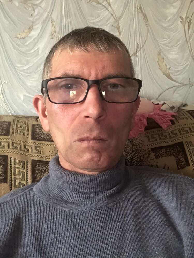  47888122  , 49 ,    