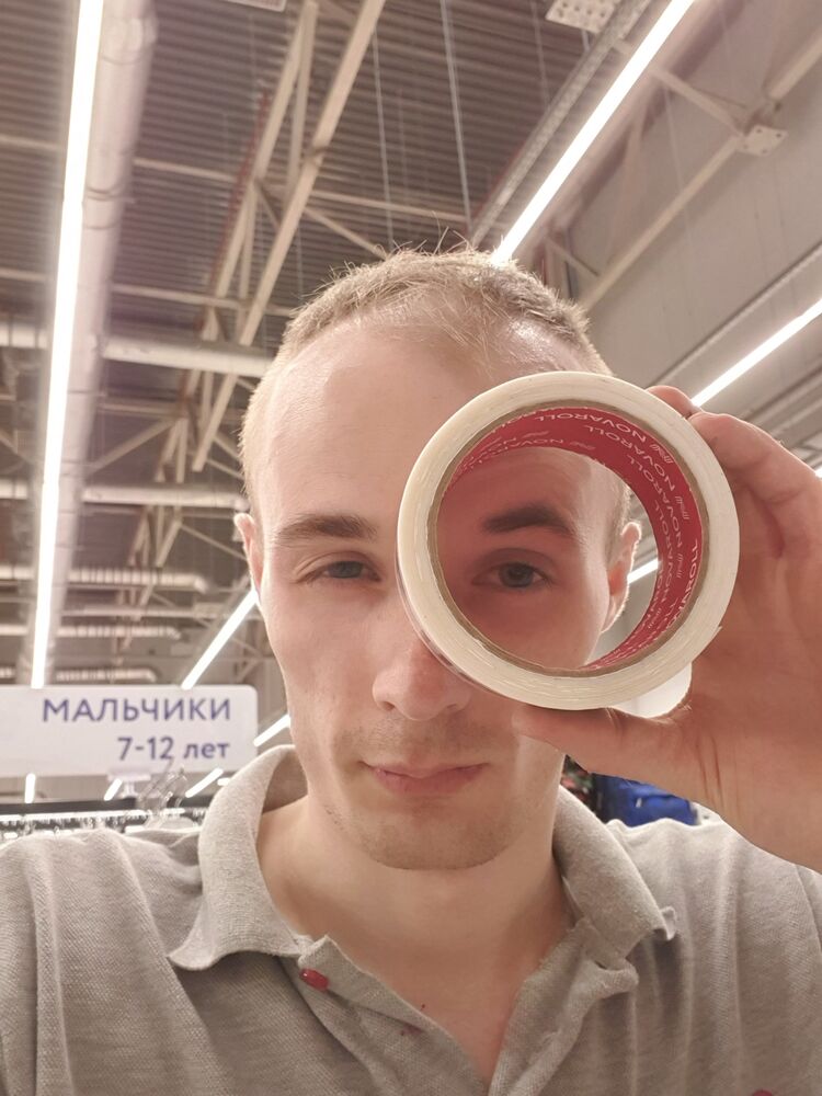  53822682  Mikhail, 25 ,    