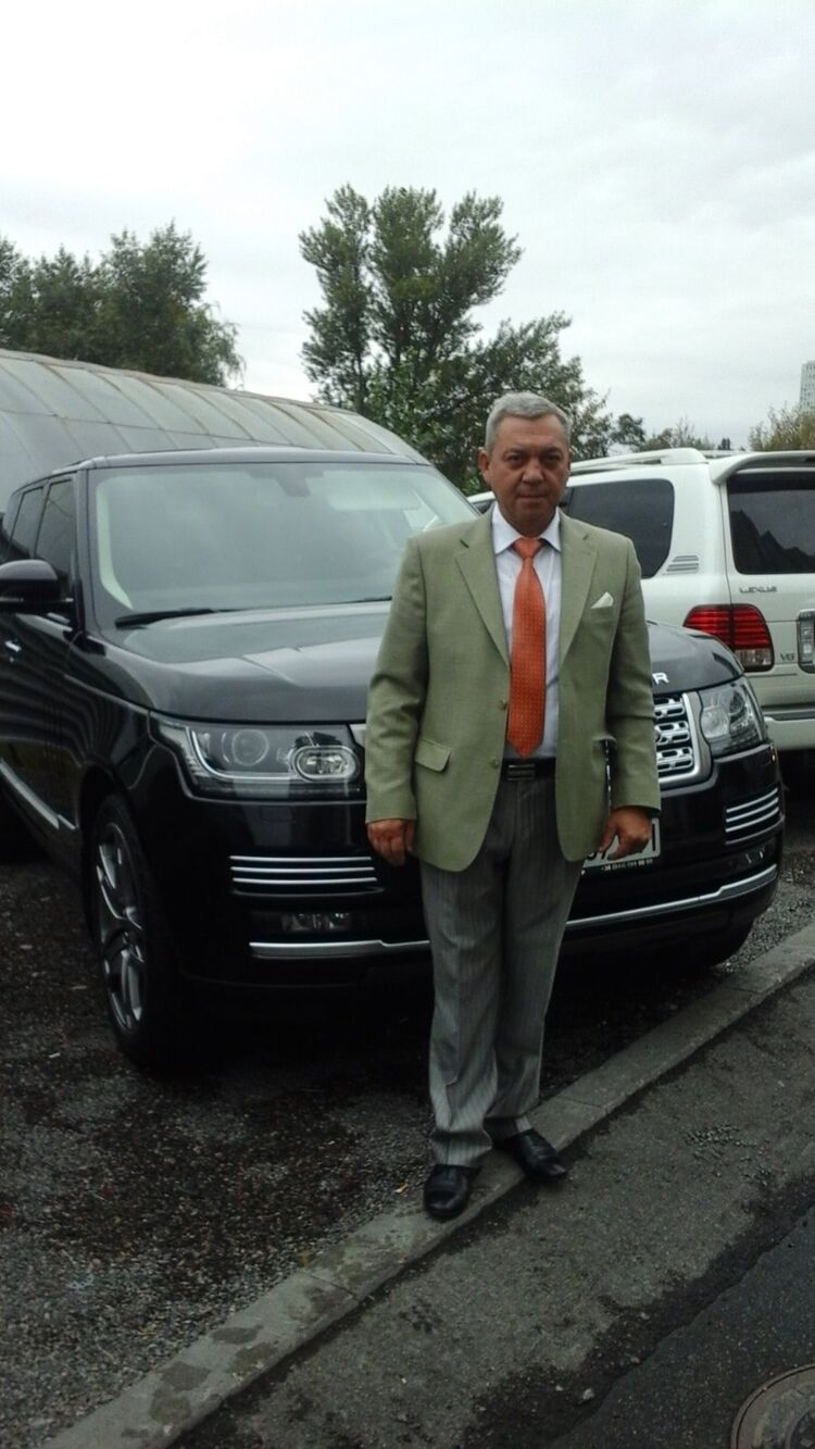  49851672  Aleks, 50 ,    