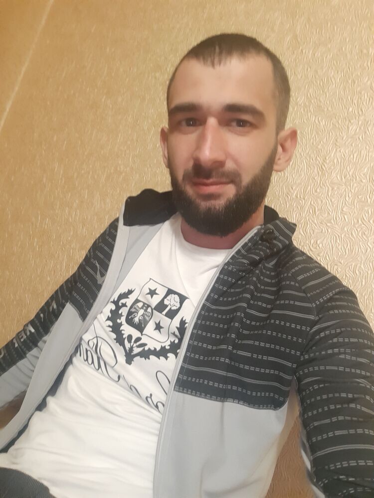  33230452  , 32 ,    