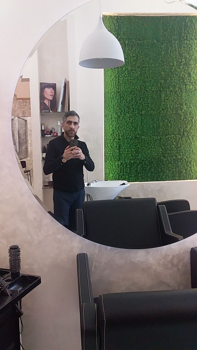  22788332  , 42 ,    