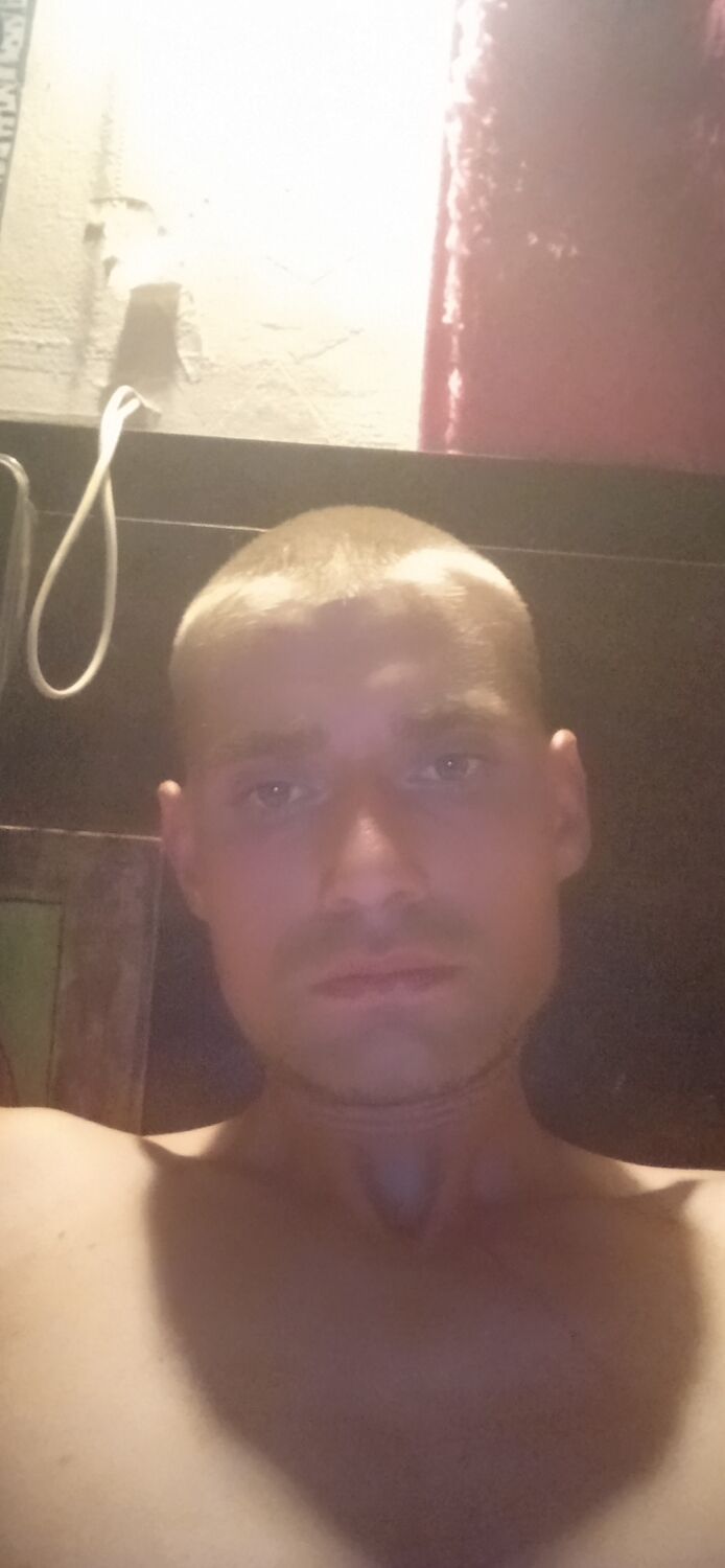  45937992  , 31 ,    