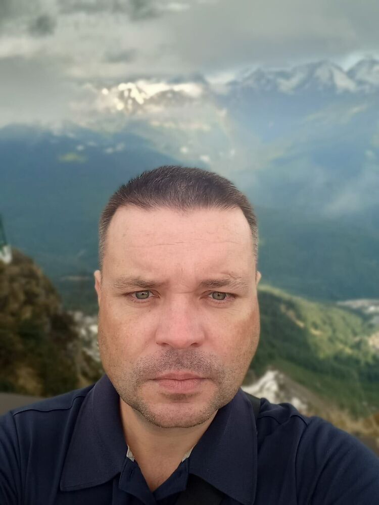  46493392  , 43 ,    