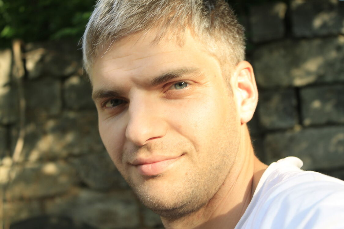  ,   Eugen, 40 ,   ,   , c 