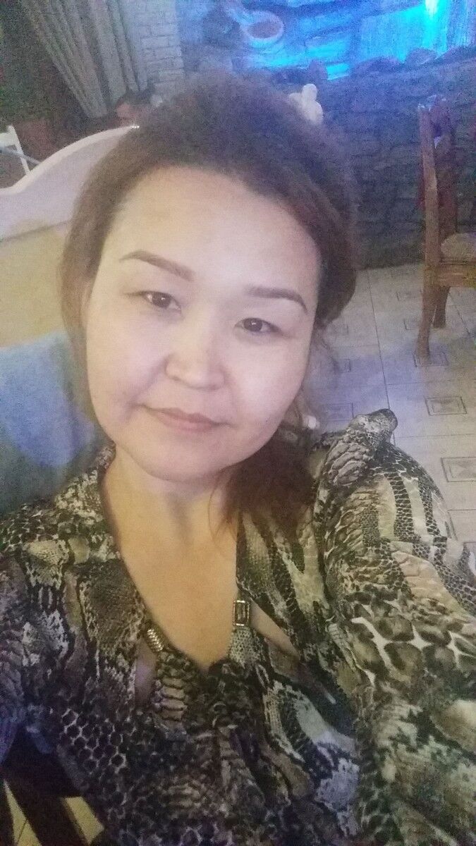  ,   Zhazira, 43 ,   ,   , c 