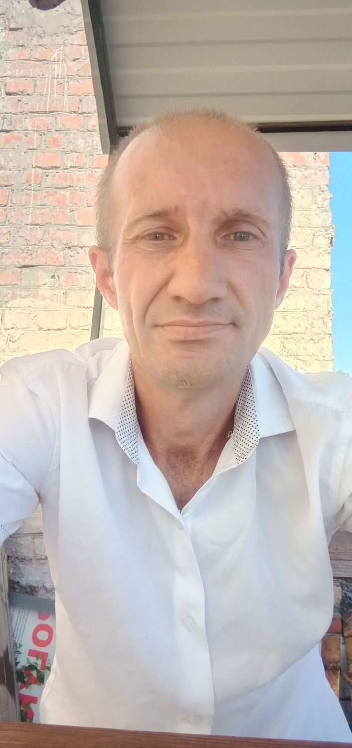  28317772  , 42 ,    