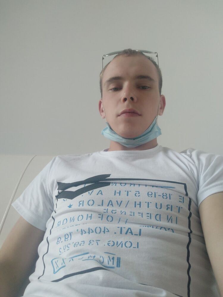  22645972  , 26 ,    