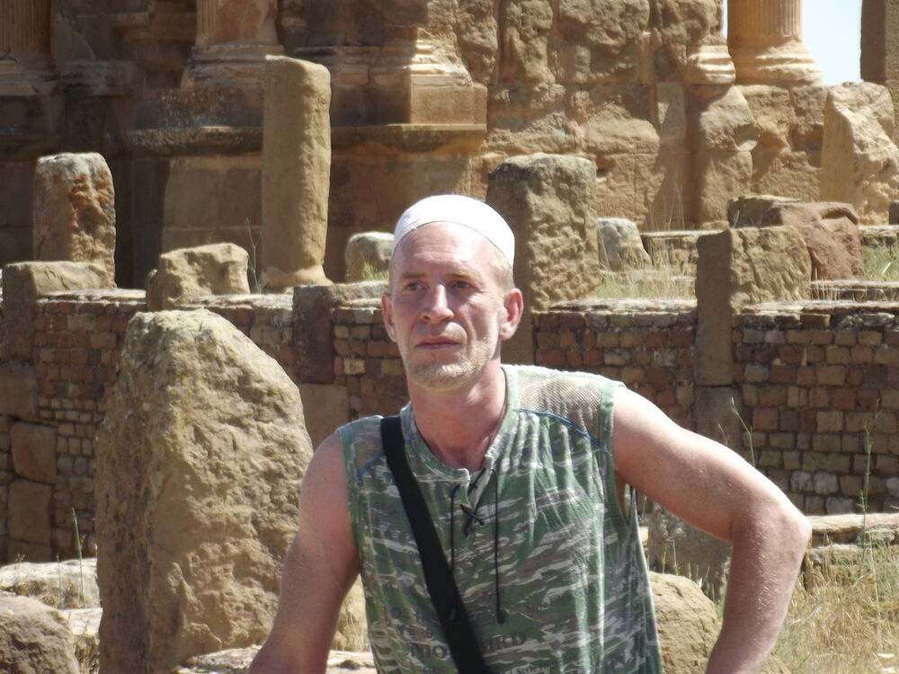  ,   Leonid, 57 ,   ,   , c , 