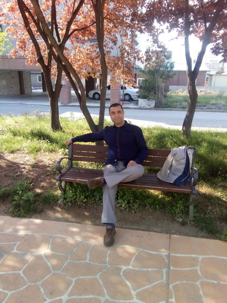  ,   Lutfullo, 47 ,   