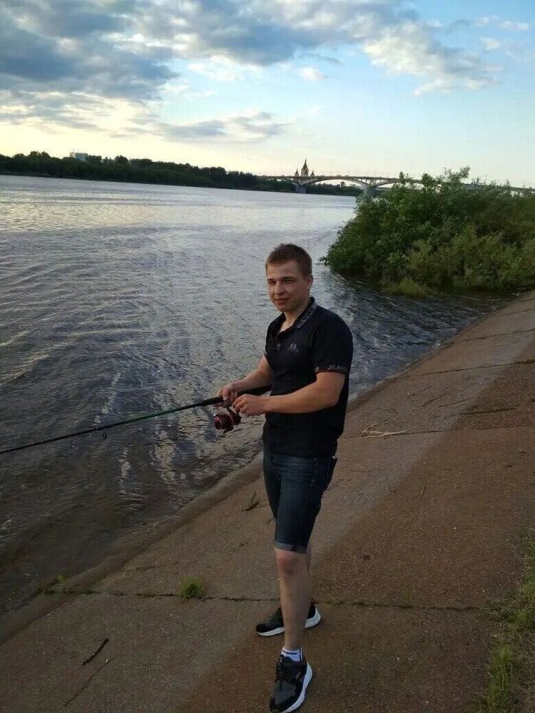   ,   Denis, 30 ,   ,   