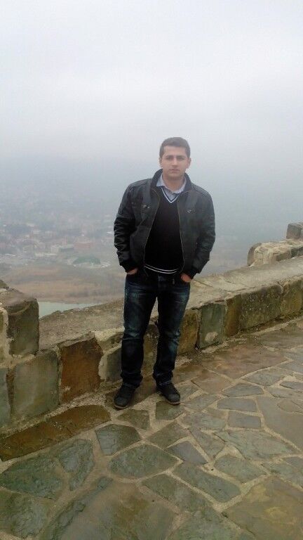  6176782  Aleko, 29 ,    