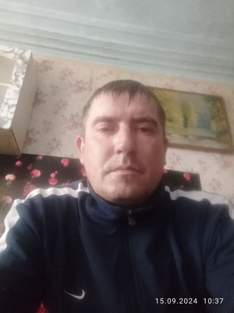  46877692  , 39 ,    