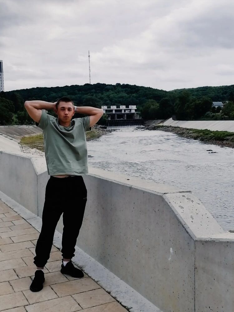  53186442  , 25 ,    --