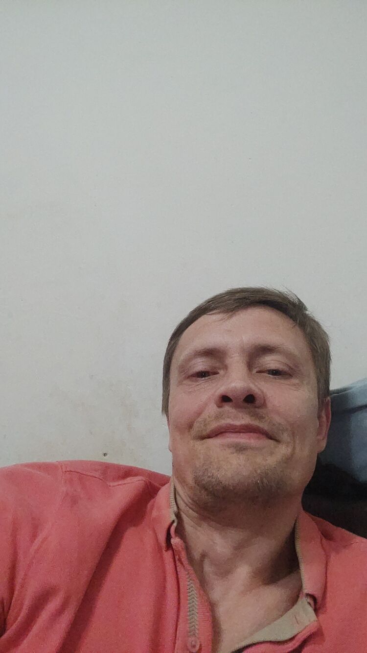  51863832  , 46 ,    