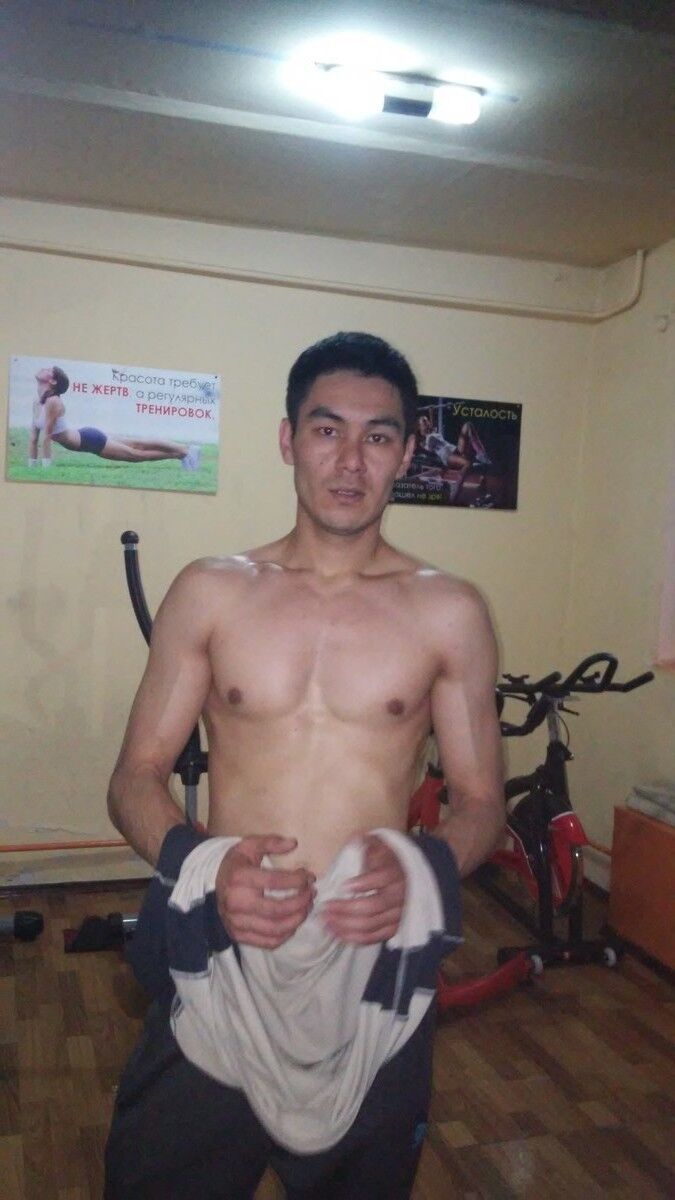  ,   Emil, 35 ,   