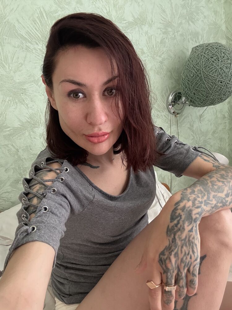  53372892  , 39 ,    