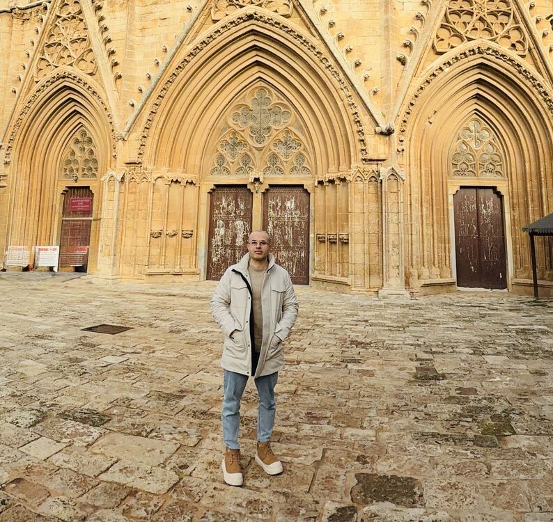 ���������� Cesme, ���� ������� To, 37 ���, ������������ ��� ������, ����� � ���������, c�������� ���������