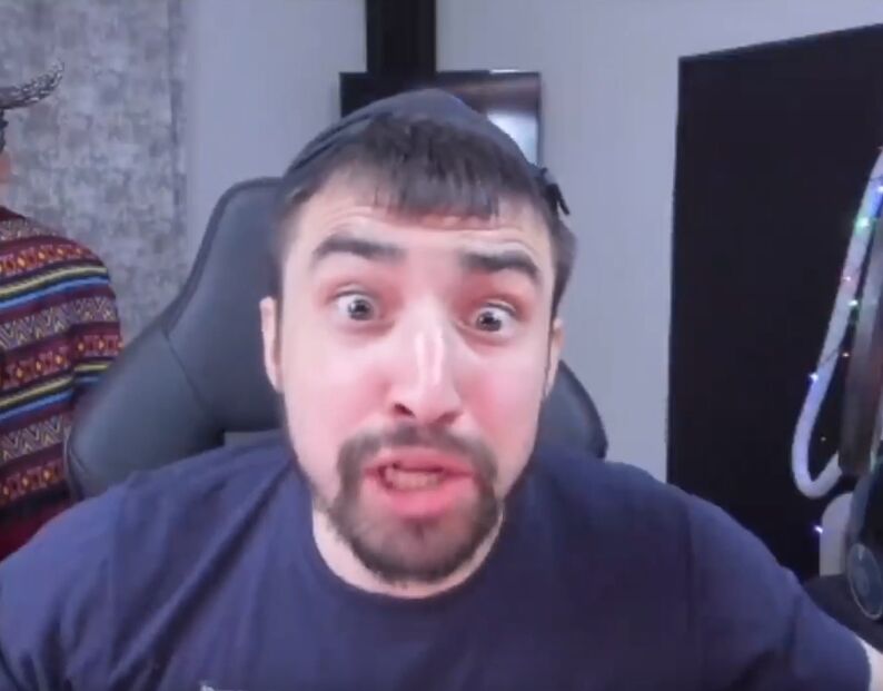  26337952  , 37 ,    -