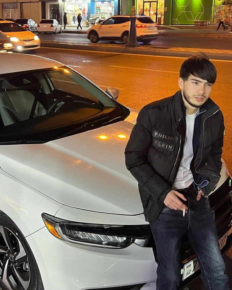  43457592  Rauf, 21 ,    