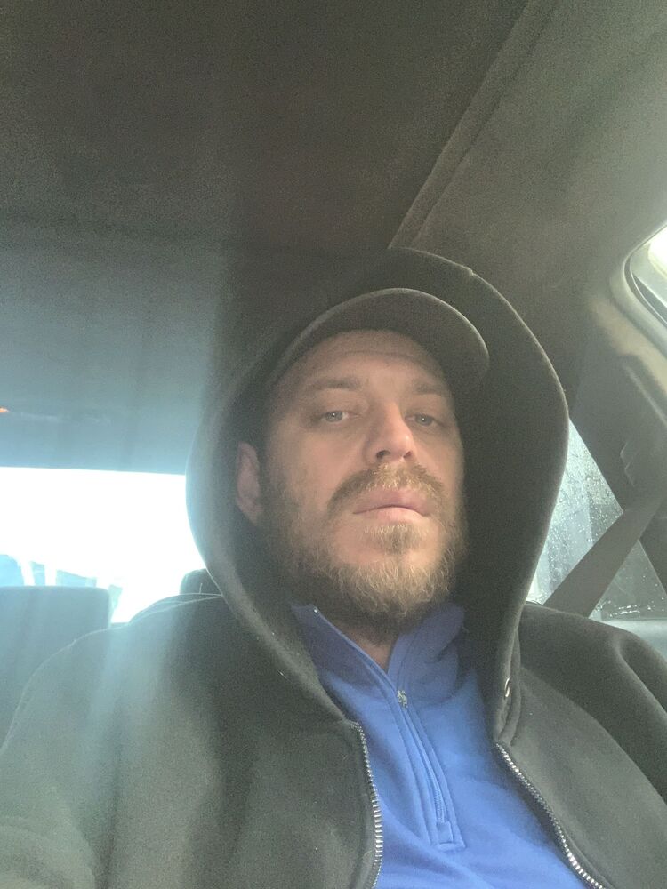  30852772  , 33 ,    