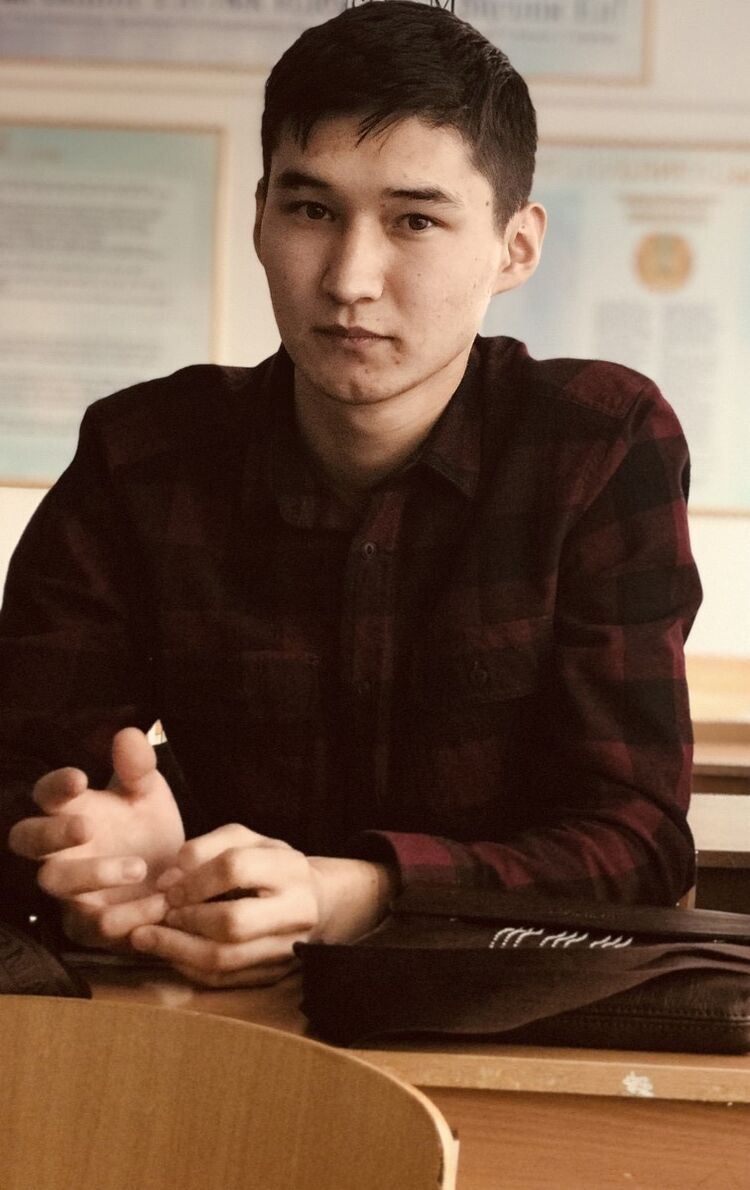  13817572  Tileukhan, 27 ,    