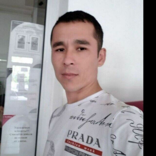  21085572  Zarif, 41 ,    