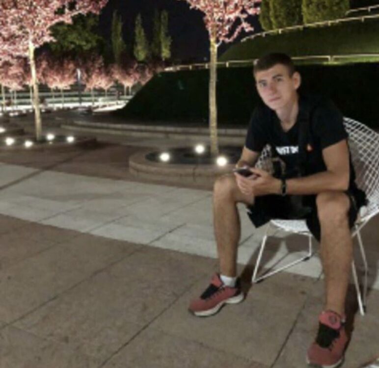  ,   , 28 ,   ,   
