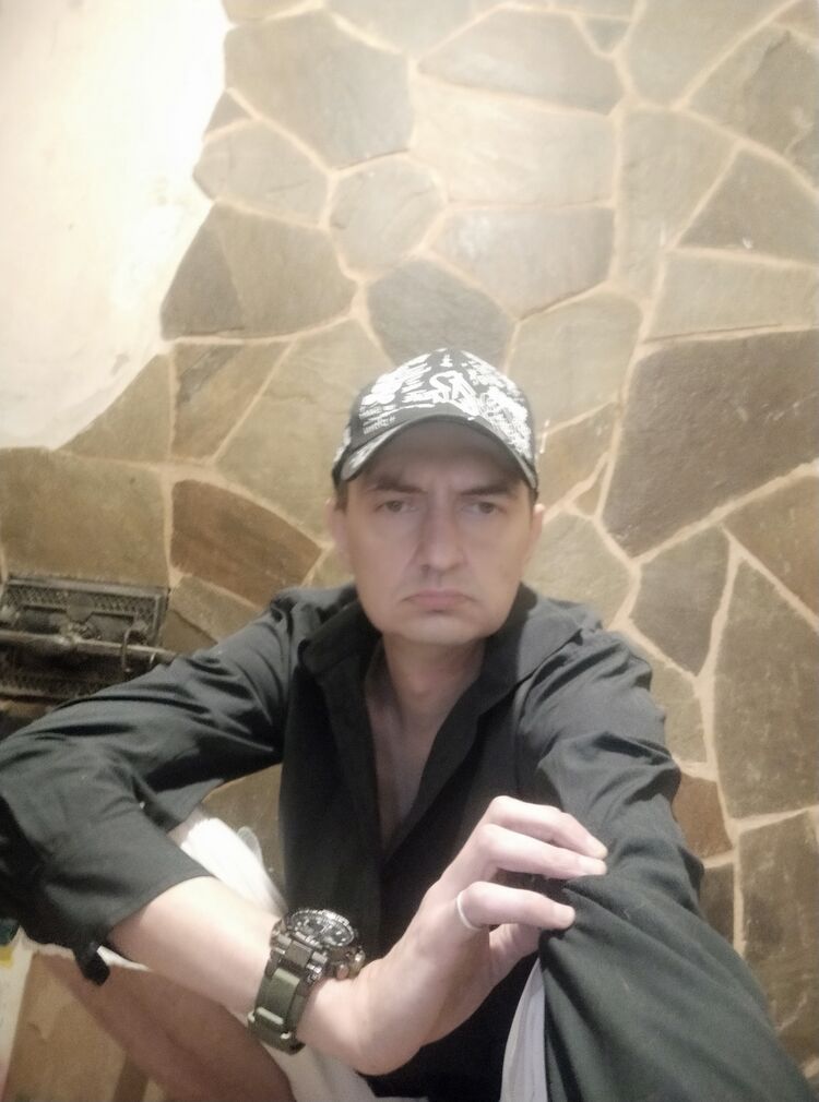  48895262  , 41 ,    