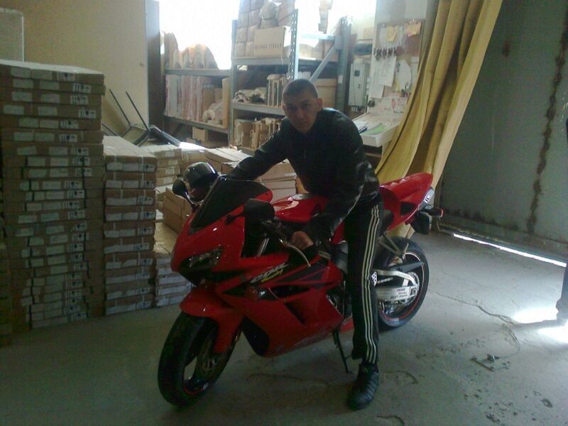 ���� 6121042 ������� �����, 37 ���, ���� ���������� � ��������