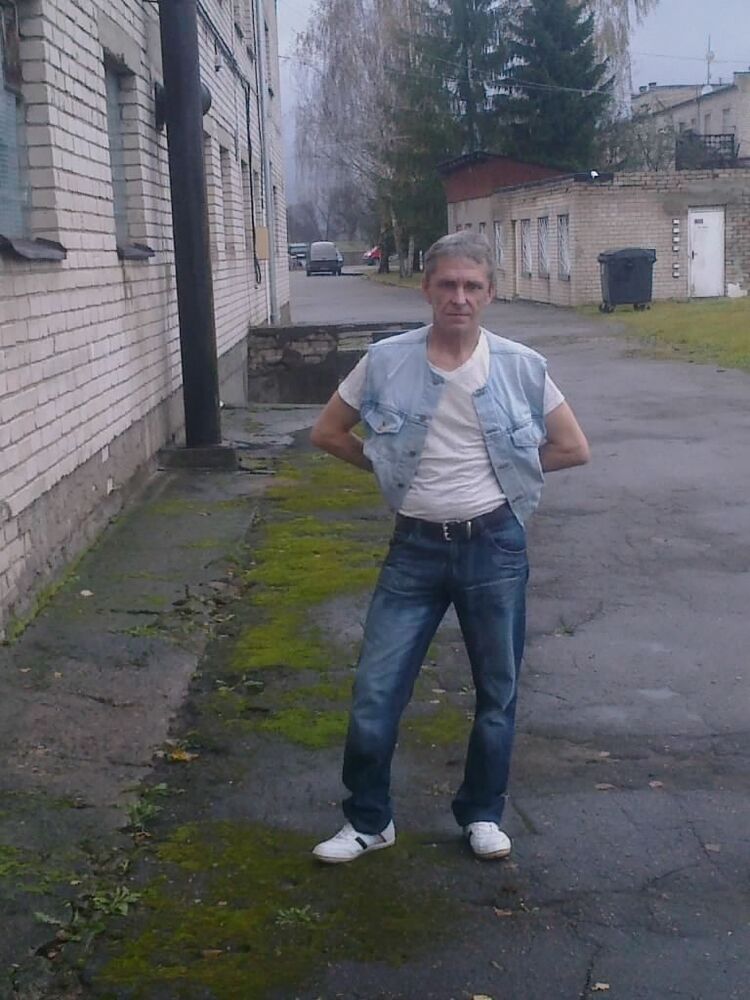  ,   Ruslan, 55 ,   ,   , c 