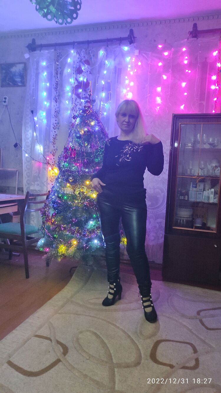  31590382  Inna, 56 ,    