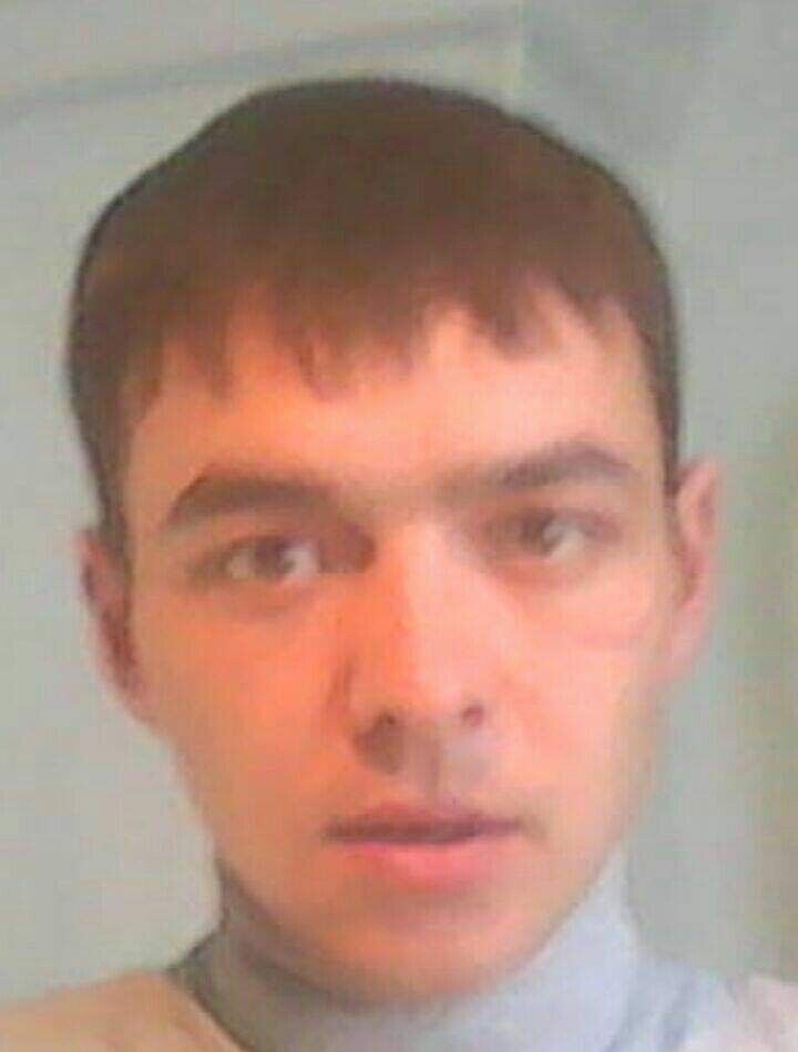  21869652  , 37 ,    